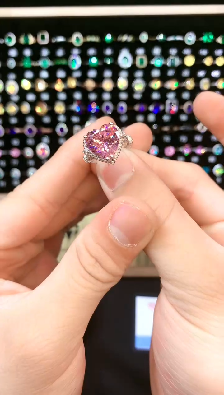 蓝宝石戒指银S925镶嵌......