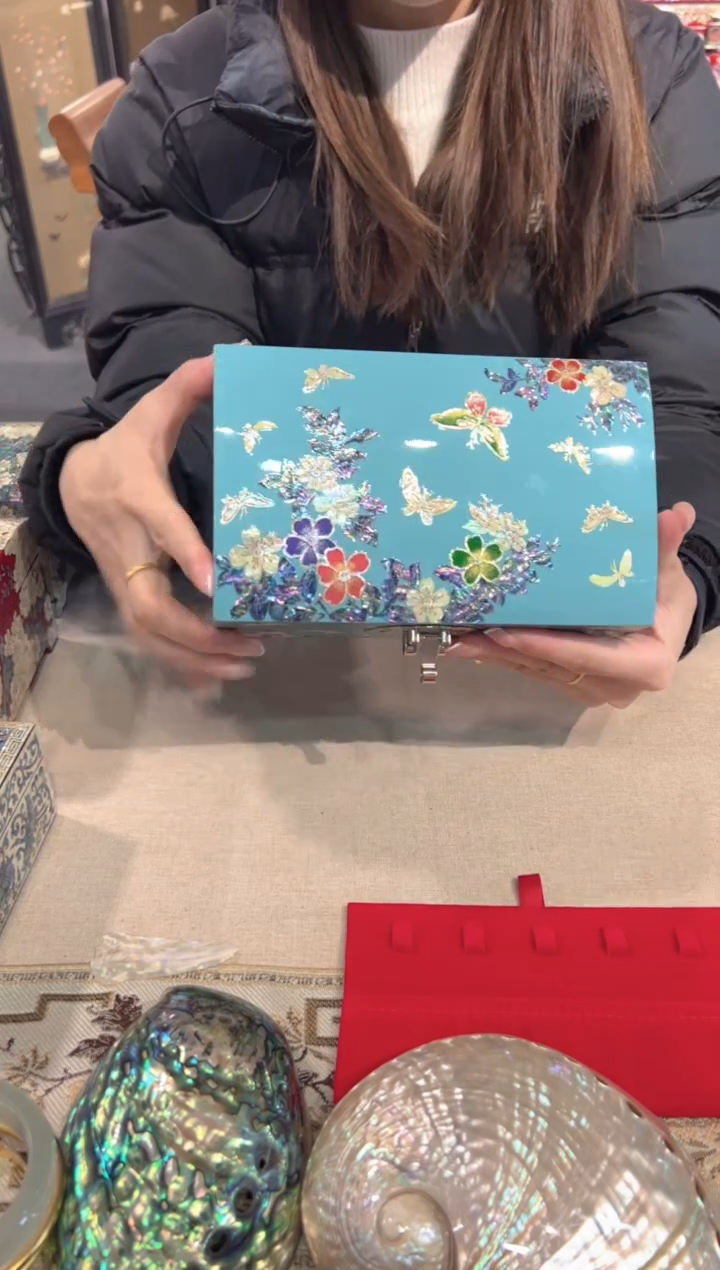 【闪购商品】鱼锁满贝底弘贝雅螺钿漆器文化馆