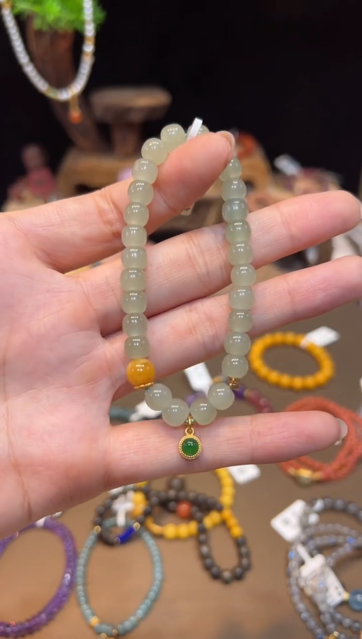 手饰和田玉未镶嵌手饰@@A6588