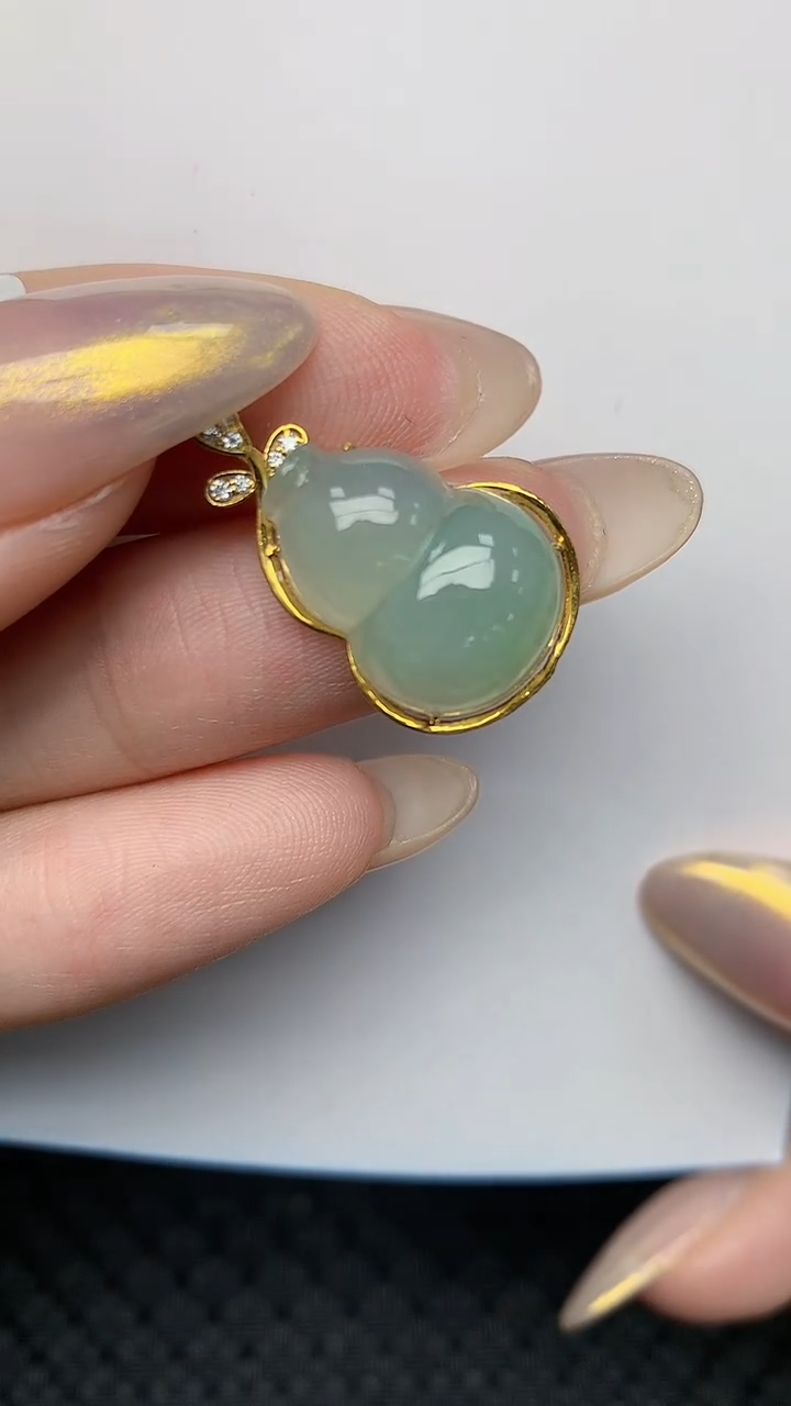 【闪购商品】翡翠颈饰18K金镶嵌天然翡翠A货