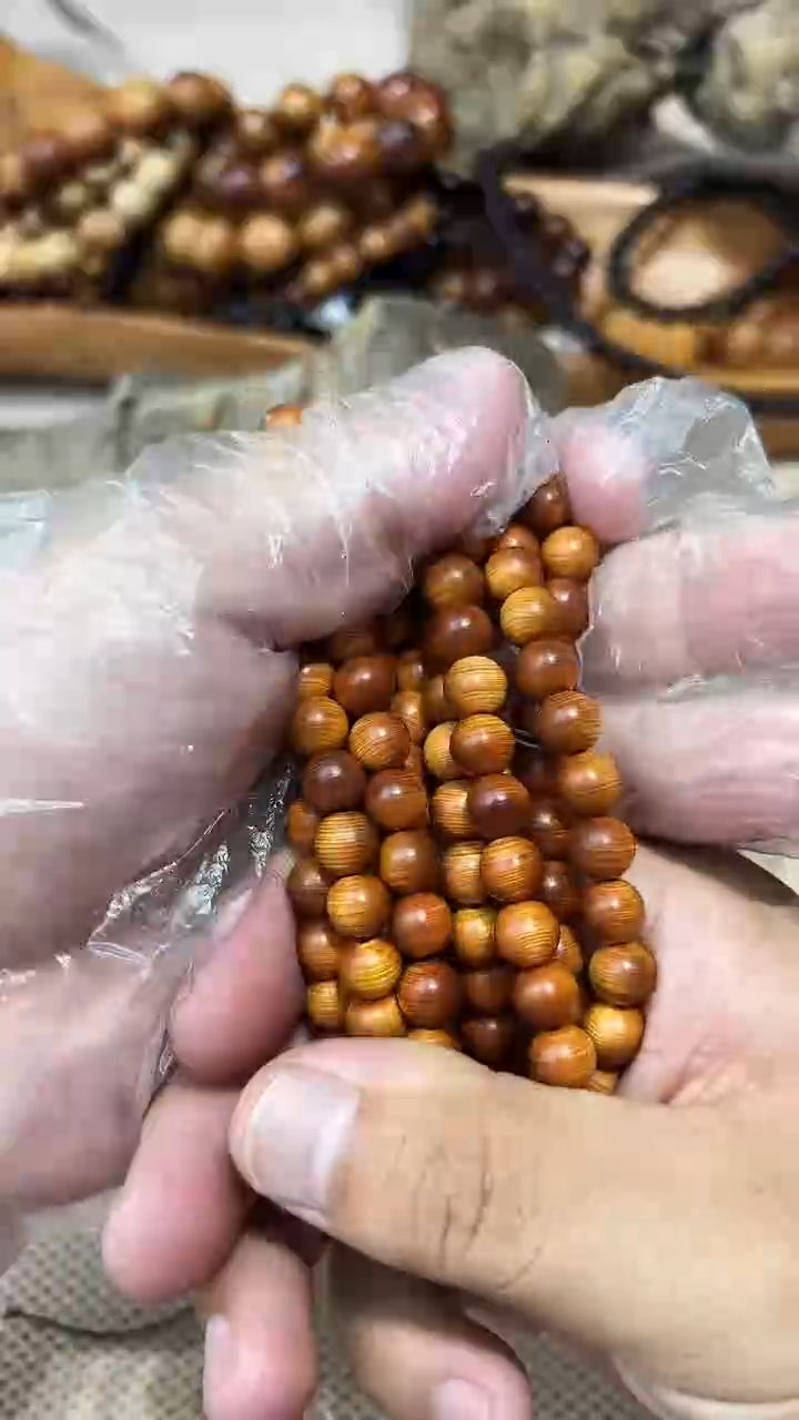 柏木（崖柏）南太行崖柏0.8的108水泥皮