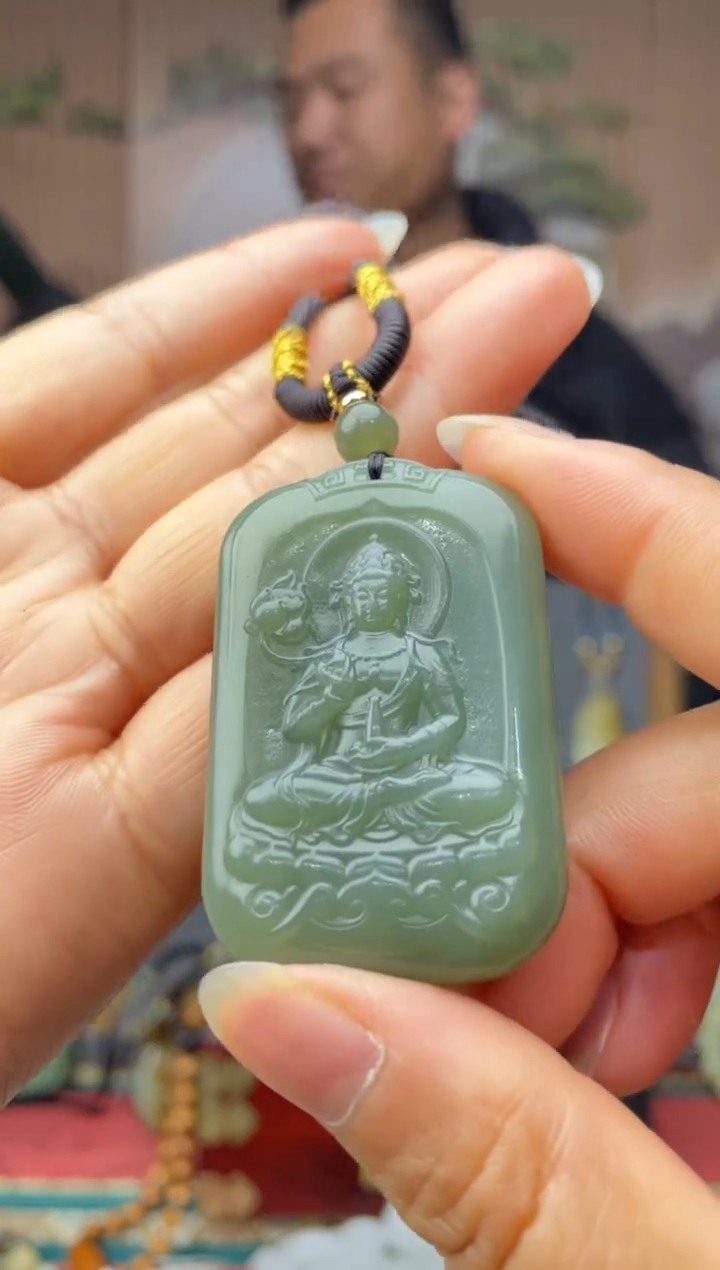 颈饰未镶嵌和田玉拍一发一