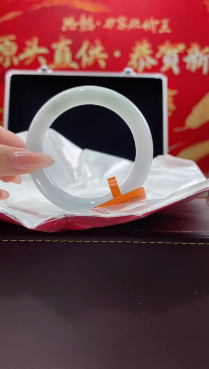 【闪购商品】翡翠手镯未镶嵌8翡翠手镯