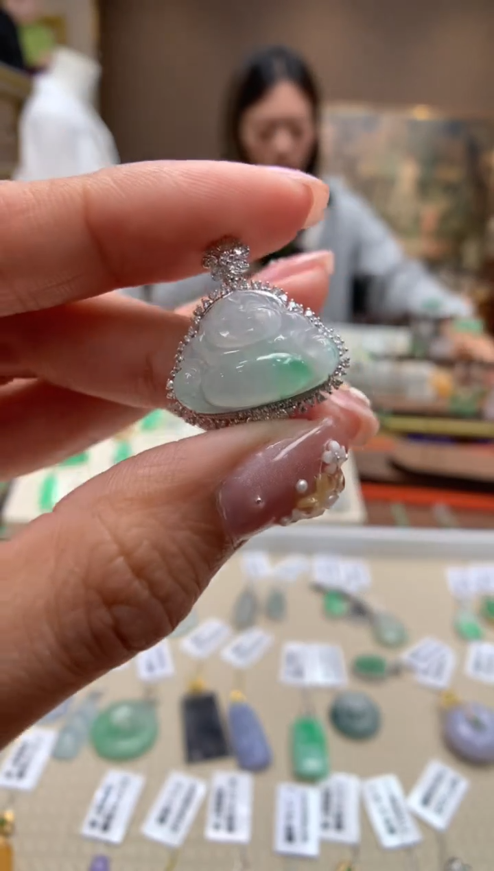 【闪购商品】翡翠颈饰18K金镶嵌佛公