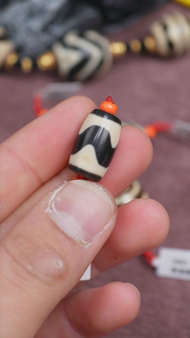 【闪购商品】玛瑙/玉髓颈饰未镶嵌博古牙