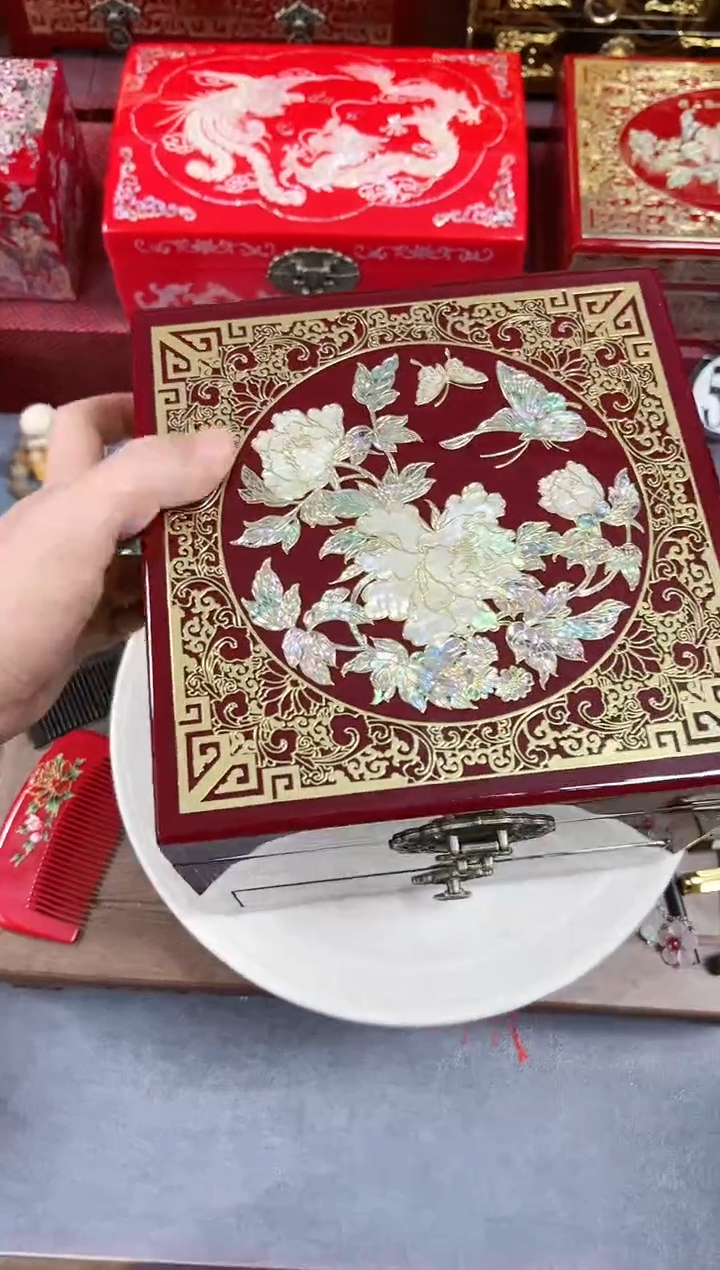 【闪购商品】20厘米三层贝壳铜丝镶嵌蝶恋花千层漆