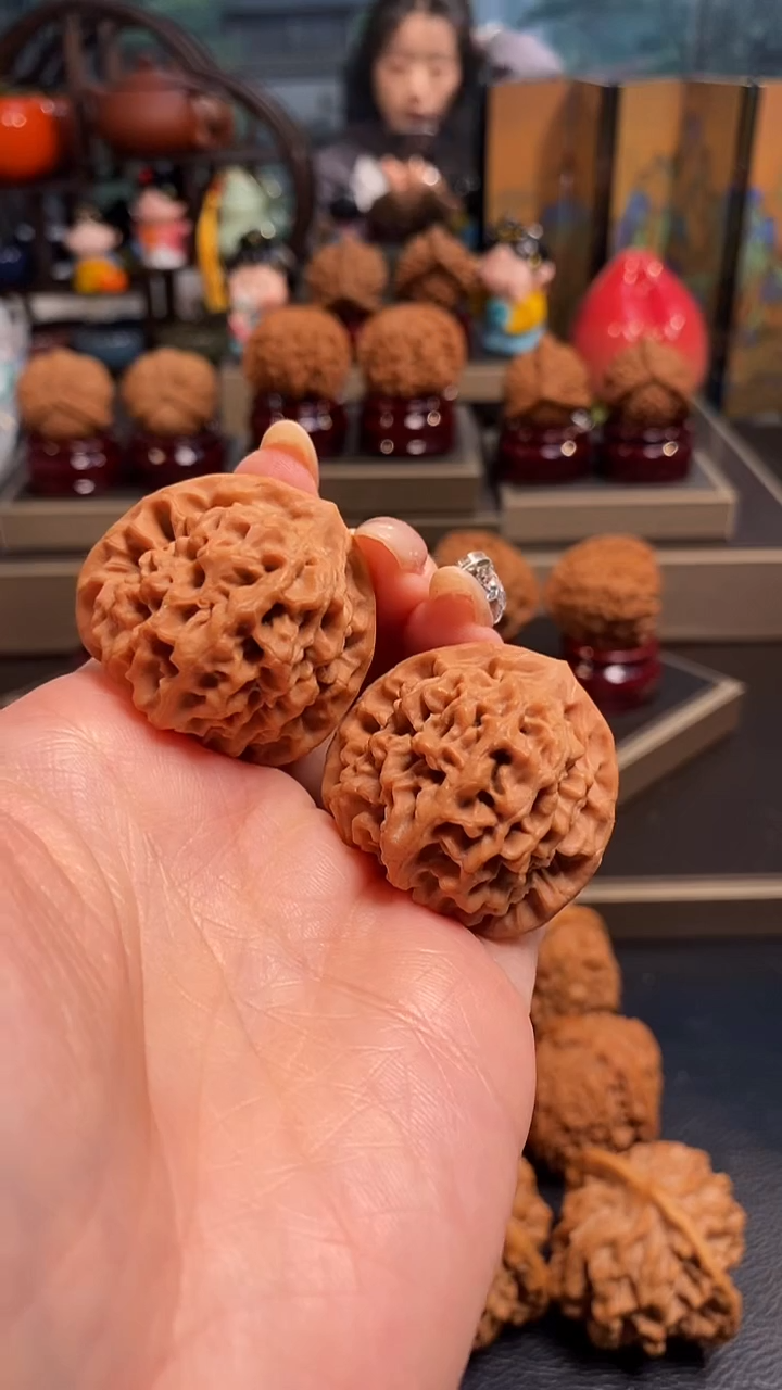 【闪购商品】文玩核桃把件B544秦闷36