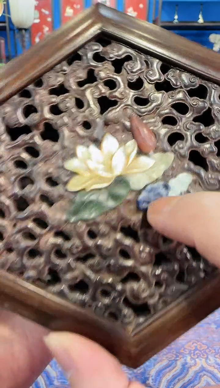 【闪购商品】红酸枝木类成套家具六角盘香盒