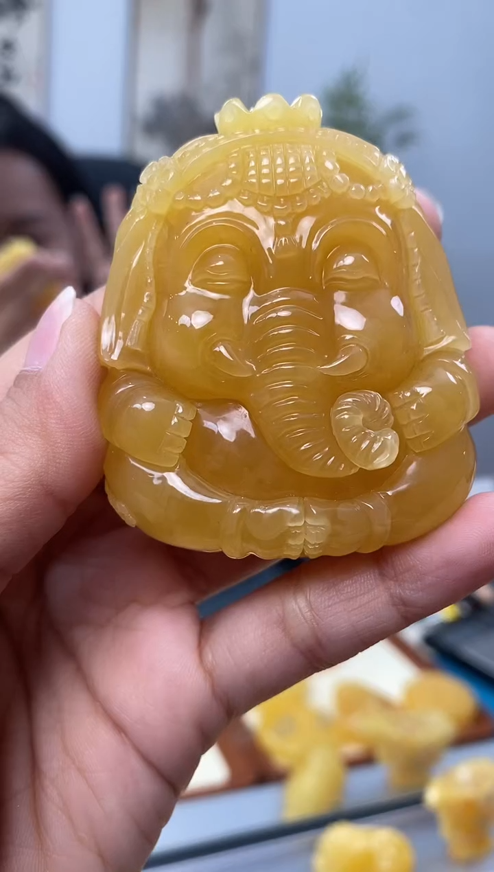 【闪购商品】琥珀裸石未镶嵌天然琥珀蜜蜡象神