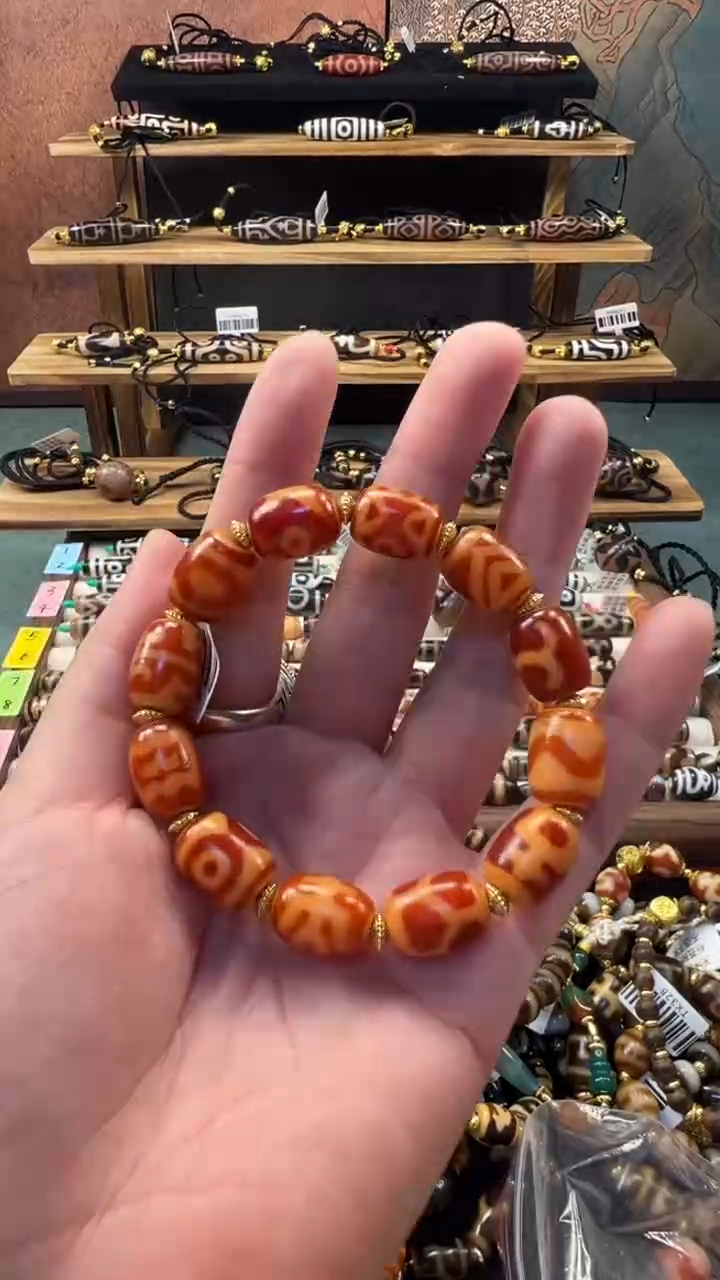 玛瑙/玉髓（覆膜）颈饰合金70(微瑕随机发货）