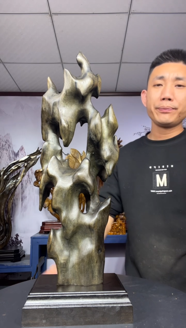 金丝楠木雕款蓝****店金丝楠木工艺品摆件