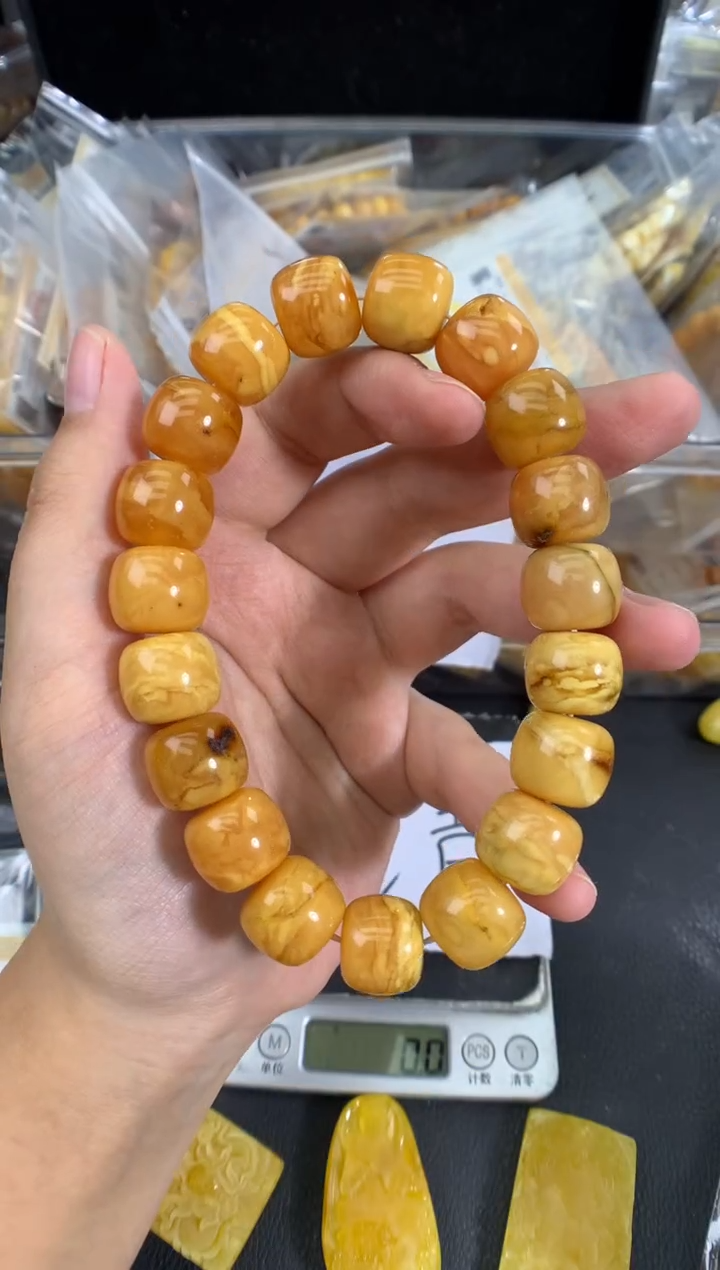 蜜蜡未镶嵌珠宝奇石1