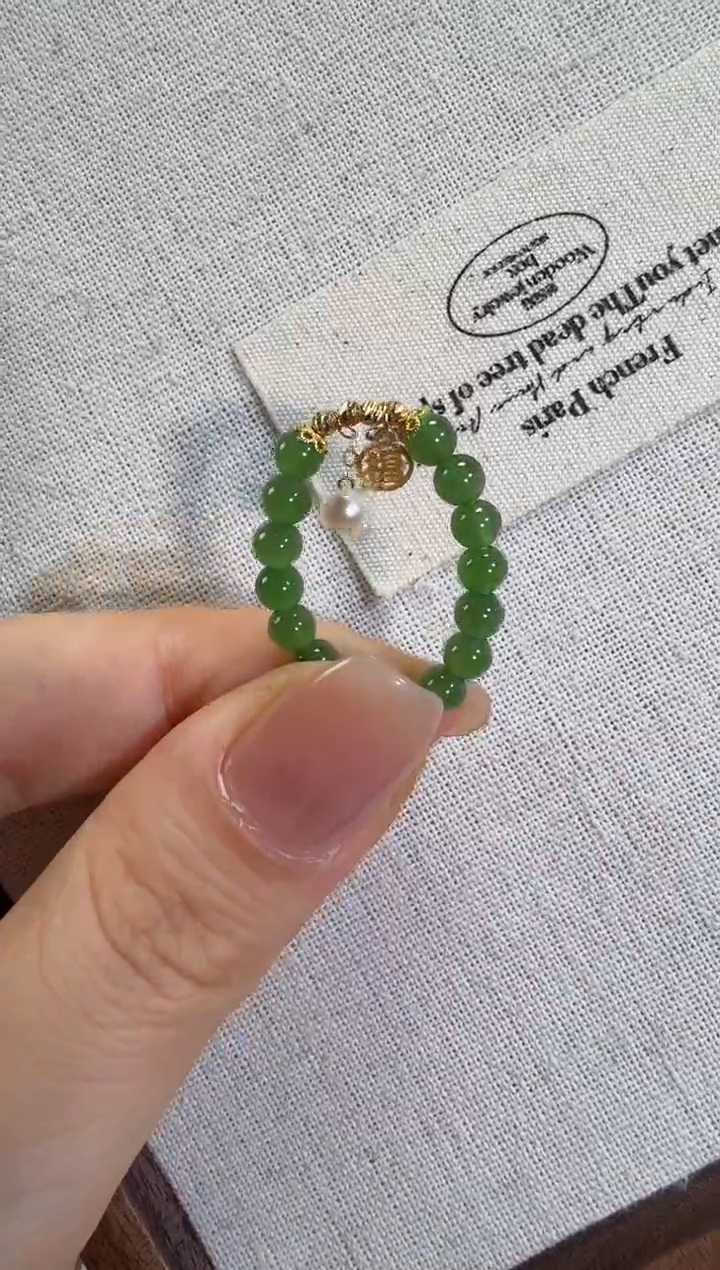 【闪购商品】和田玉戒指18K金镶嵌碧玉福牌