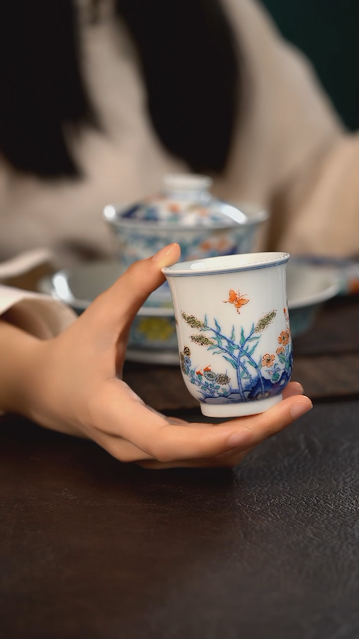 【闪购商品】杯云霞珍藏五彩秋鸣玉兰杯