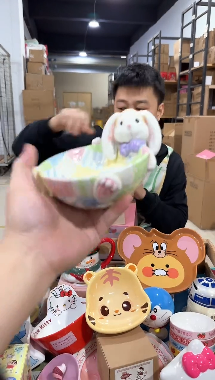 瓷片绿色原盒兔子碗