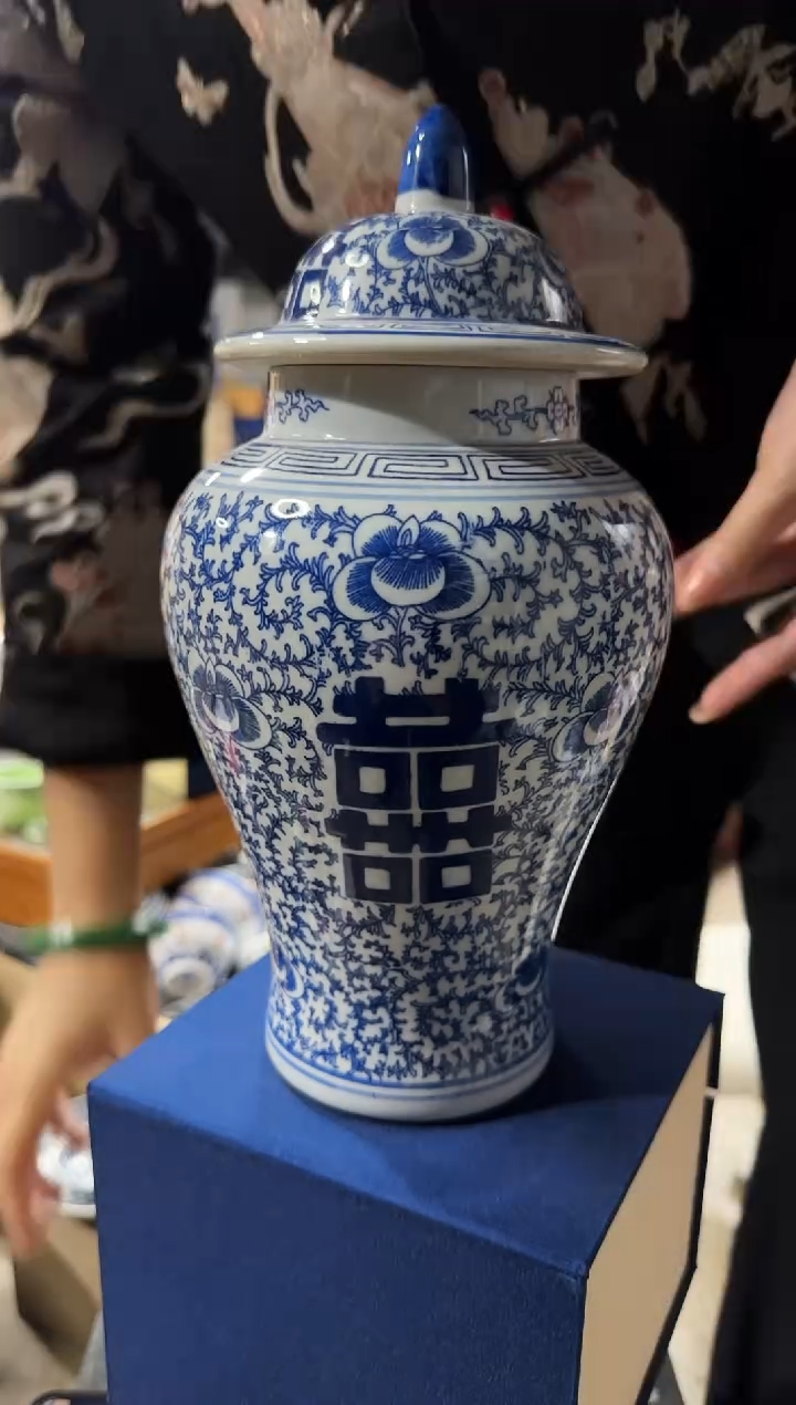 杯子瓷景德镇陶瓷摆件