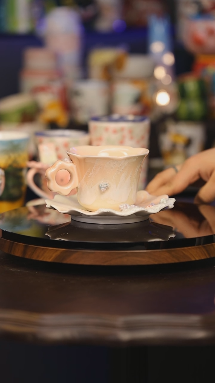 【闪购商品】摆件景德镇釉下彩绘设计师款式陶瓷