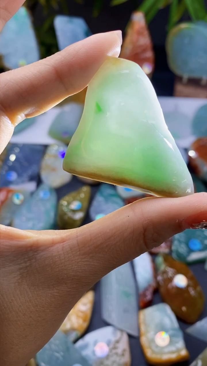 【闪购商品】定制翡翠未镶嵌翡翠