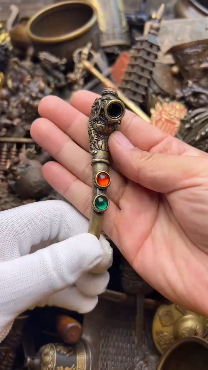 精美铜器，点击下单
