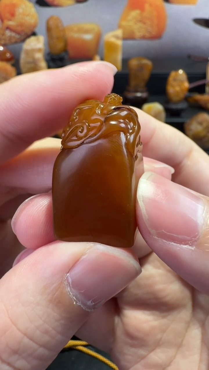 【闪购商品】田黄石半知田黄直播间