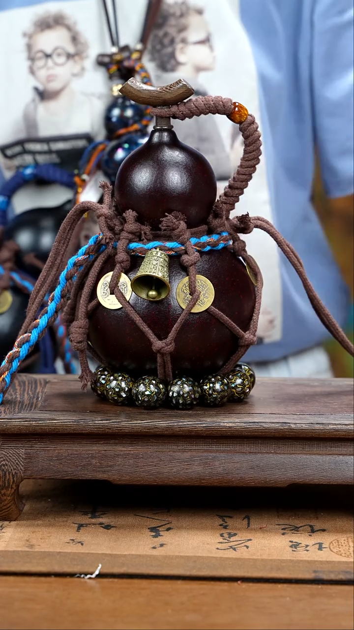 XE073网兜款葫芦不包手串