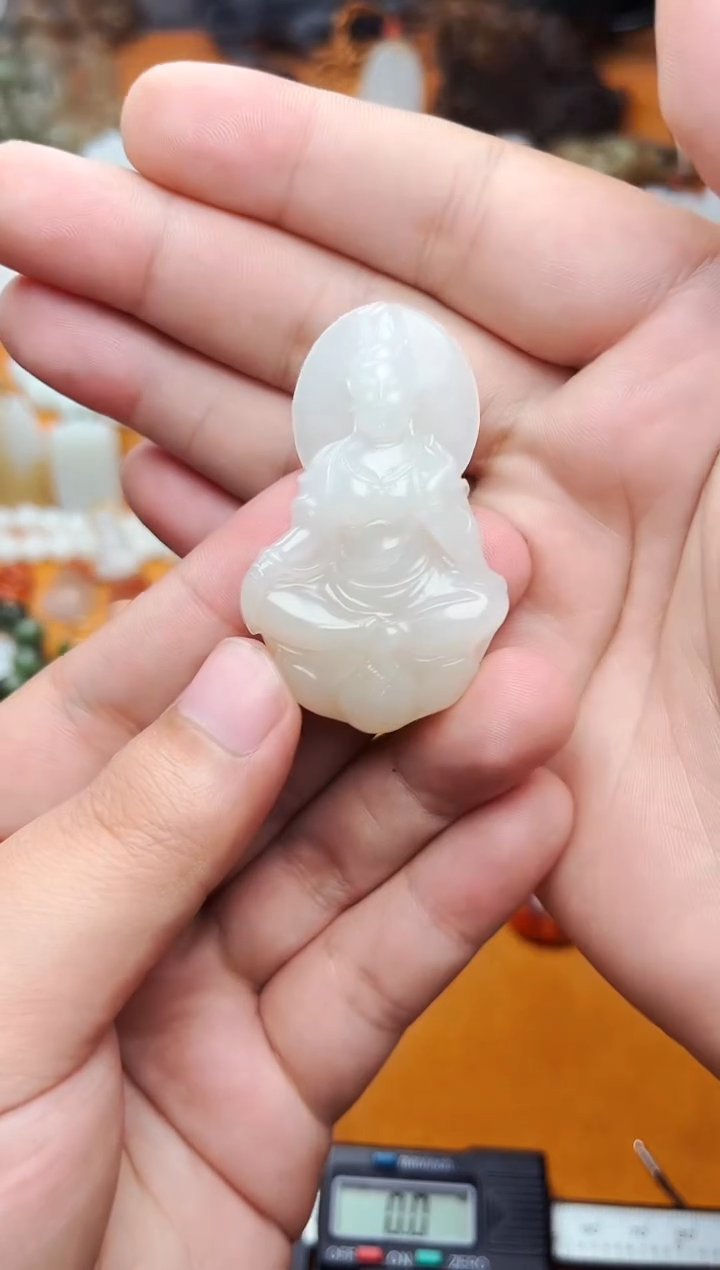 【闪购商品】和田玉颈饰未镶嵌观音