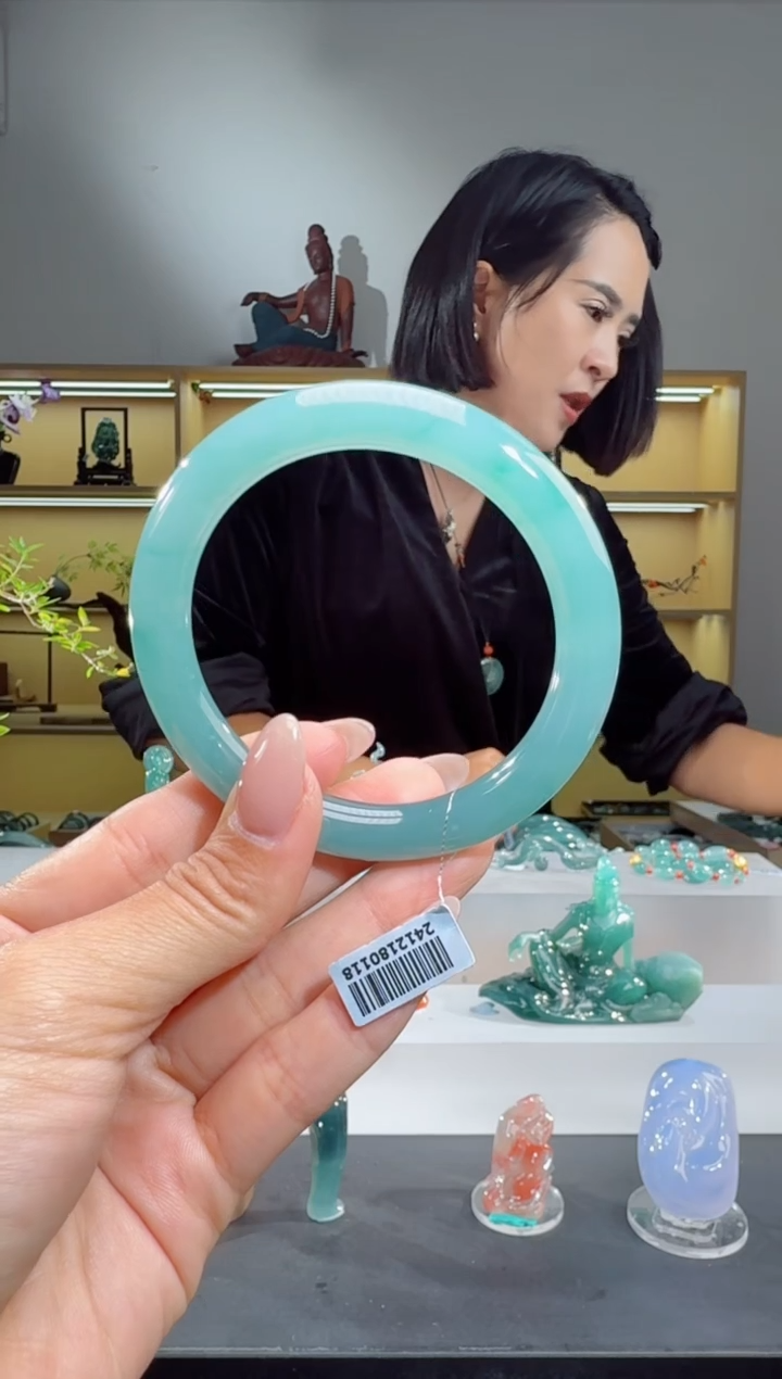 未镶嵌手镯翡翠56圈