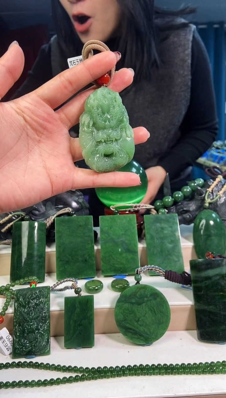 【闪购商品】和田玉挂件未镶嵌1