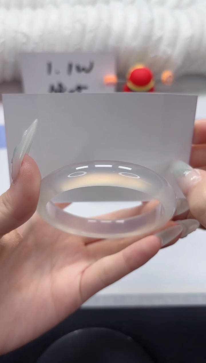 石英质玉手镯未镶嵌A30-56.9