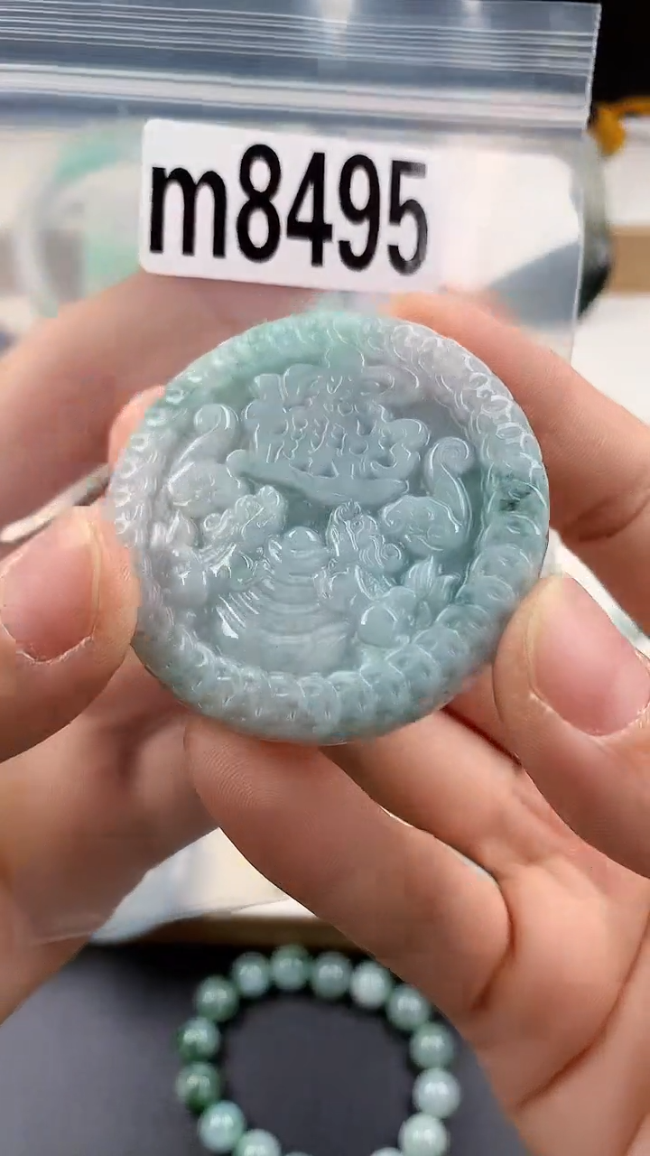 颈饰未镶嵌翡翠天然翡翠吊坠挂件