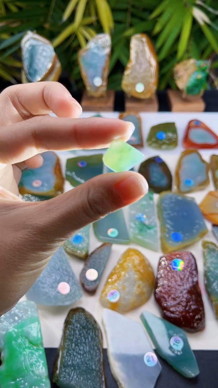 未镶嵌定制翡翠翡翠