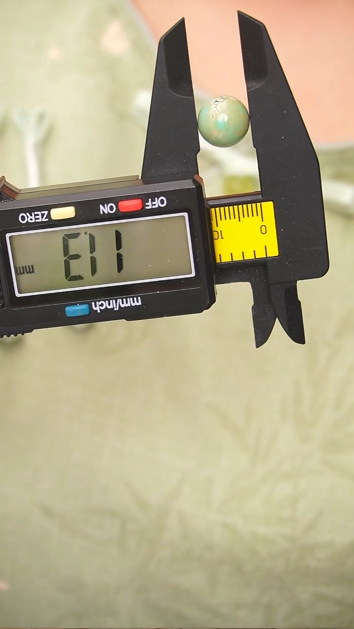 未镶嵌绿松石颈饰A02