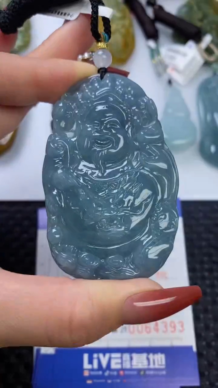 【闪购商品】翡翠颈饰未镶嵌11111111111111111