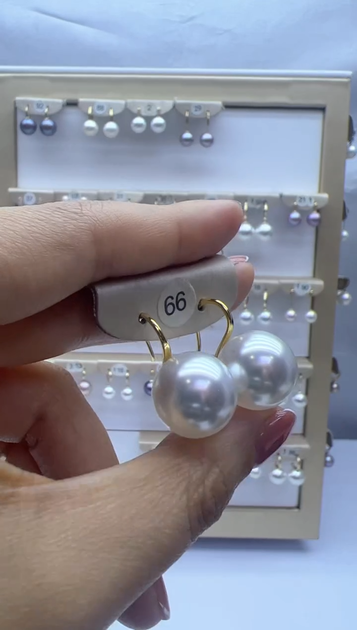 【闪购商品】淡水珍珠耳饰18K金镶嵌66