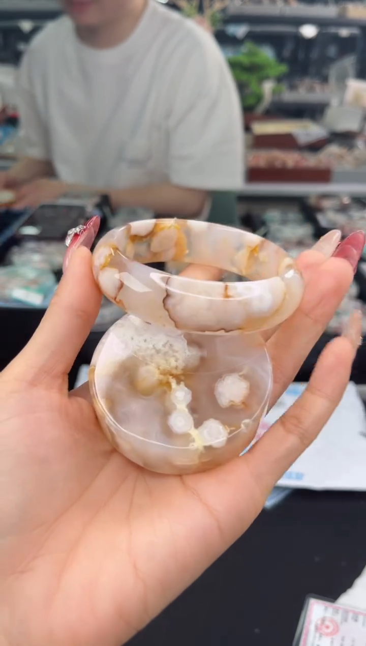 【闪购商品】石英质玉手镯未镶嵌61圈口（赠品镯心）3569296