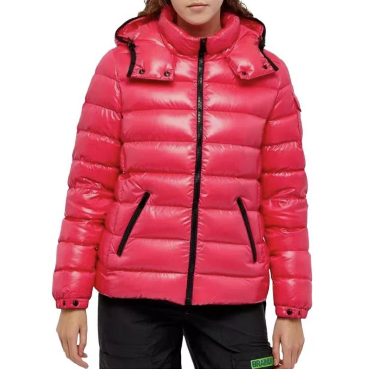 99新 MONCLER 海囤/蒙口 羽绒服 /12码/xq79121