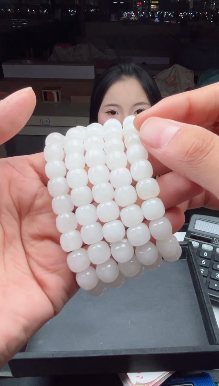 和田玉未镶嵌颈饰天然和田玉多样性发货发其一