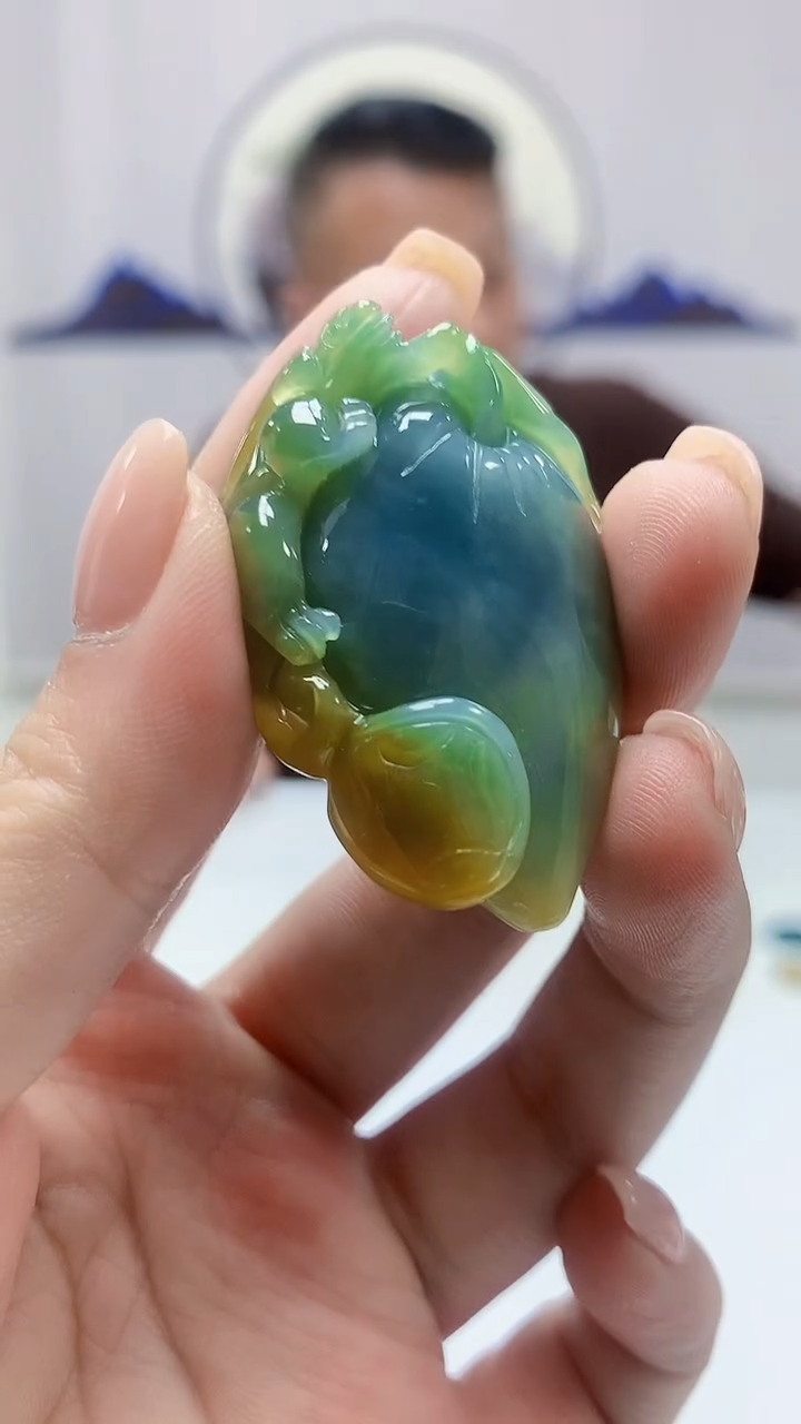 【闪购商品】定制翡翠未镶嵌4969ms-毛货30如意