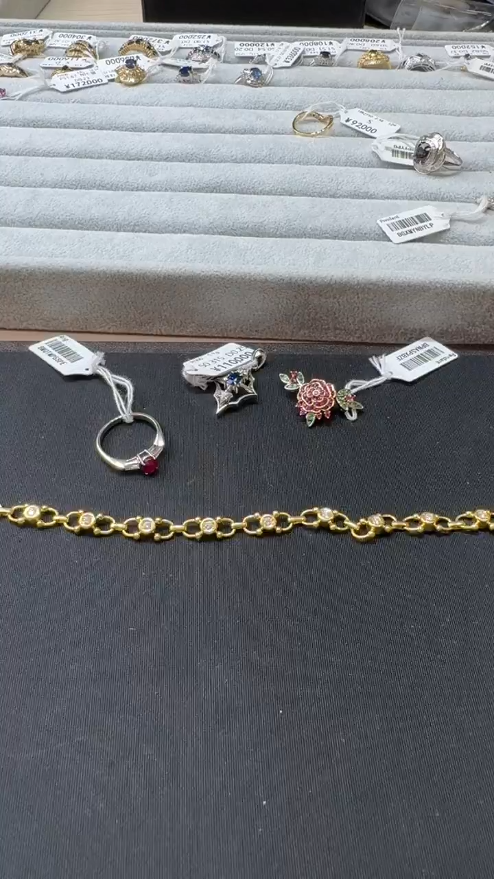 无非金属晚***…蓝色戒指