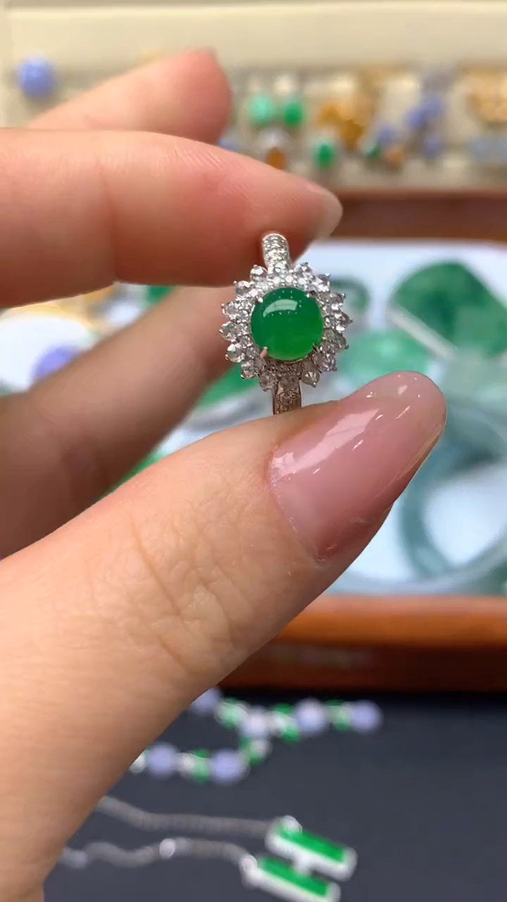 【闪购商品】翡翠戒指18K金镶嵌239-天然翡翠