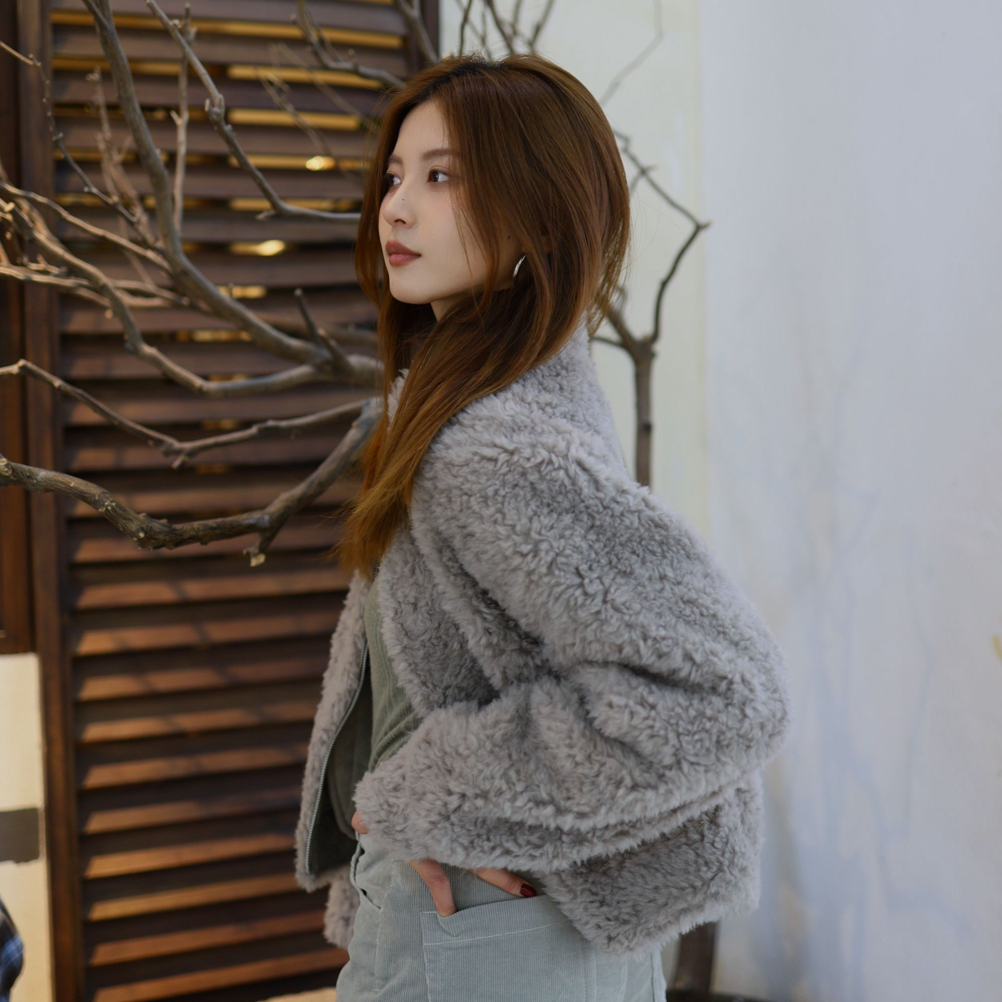 小立领绵羊毛羔短外套