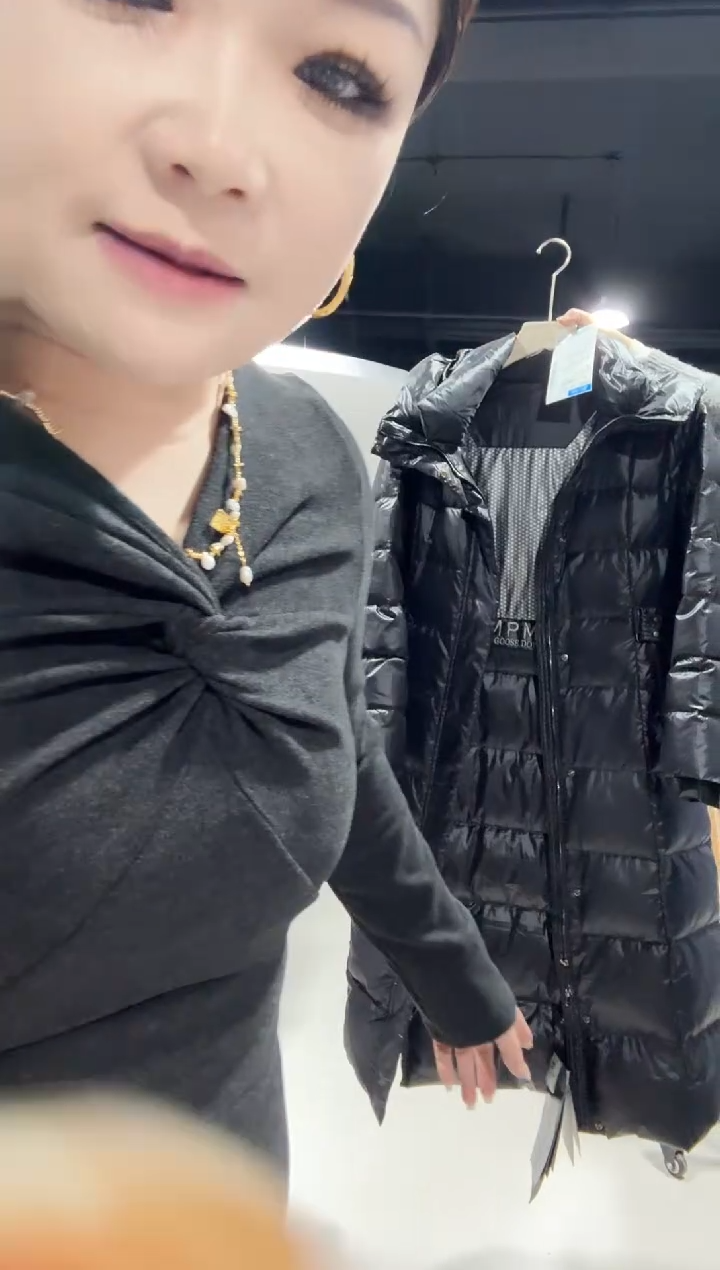 黑金大鹅----3码···