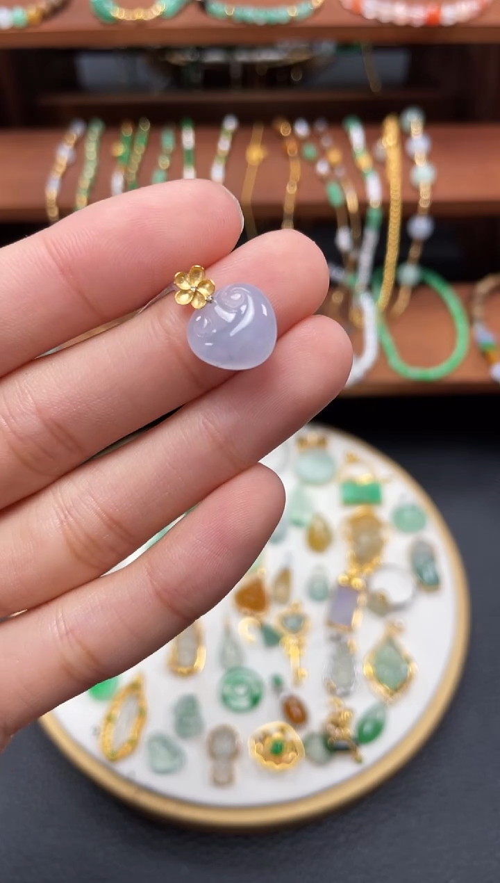 【闪购商品】翡翠吊坠(不含链)18K金镶嵌一个   JK473