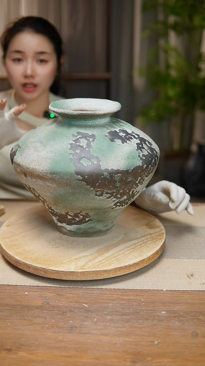 【闪购商品】陶瓷  花器诧寂复古绿大飞碟