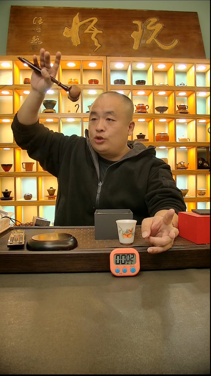 茶盏是****景889=。。。。。。