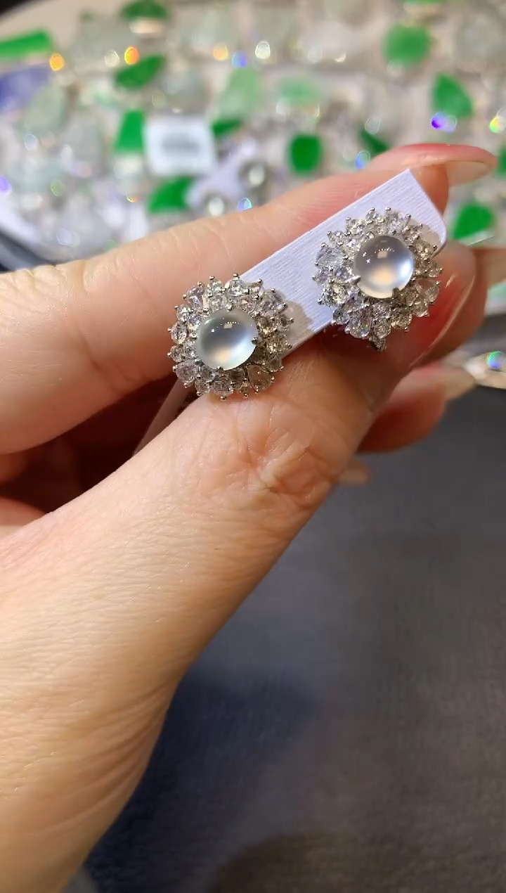 【闪购商品】翡翠耳饰18K金镶嵌A117 翡翠