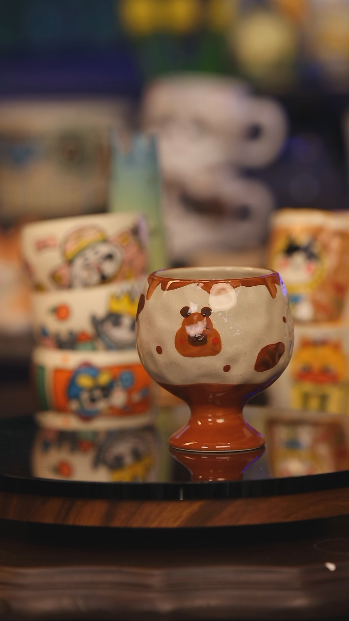 【闪购商品】摆件景德镇釉下彩绘设计师款式陶瓷