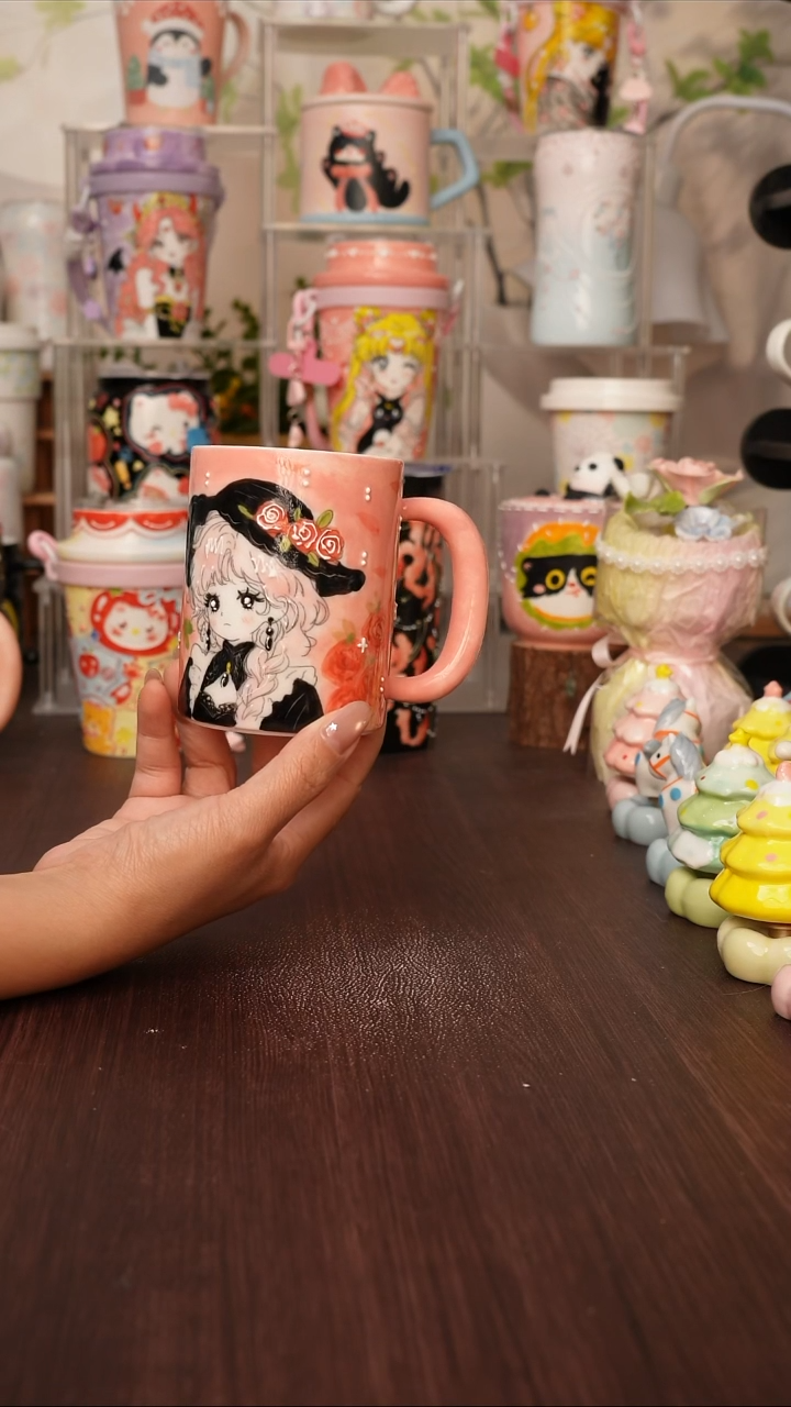 陶景德镇手绘的杯子  