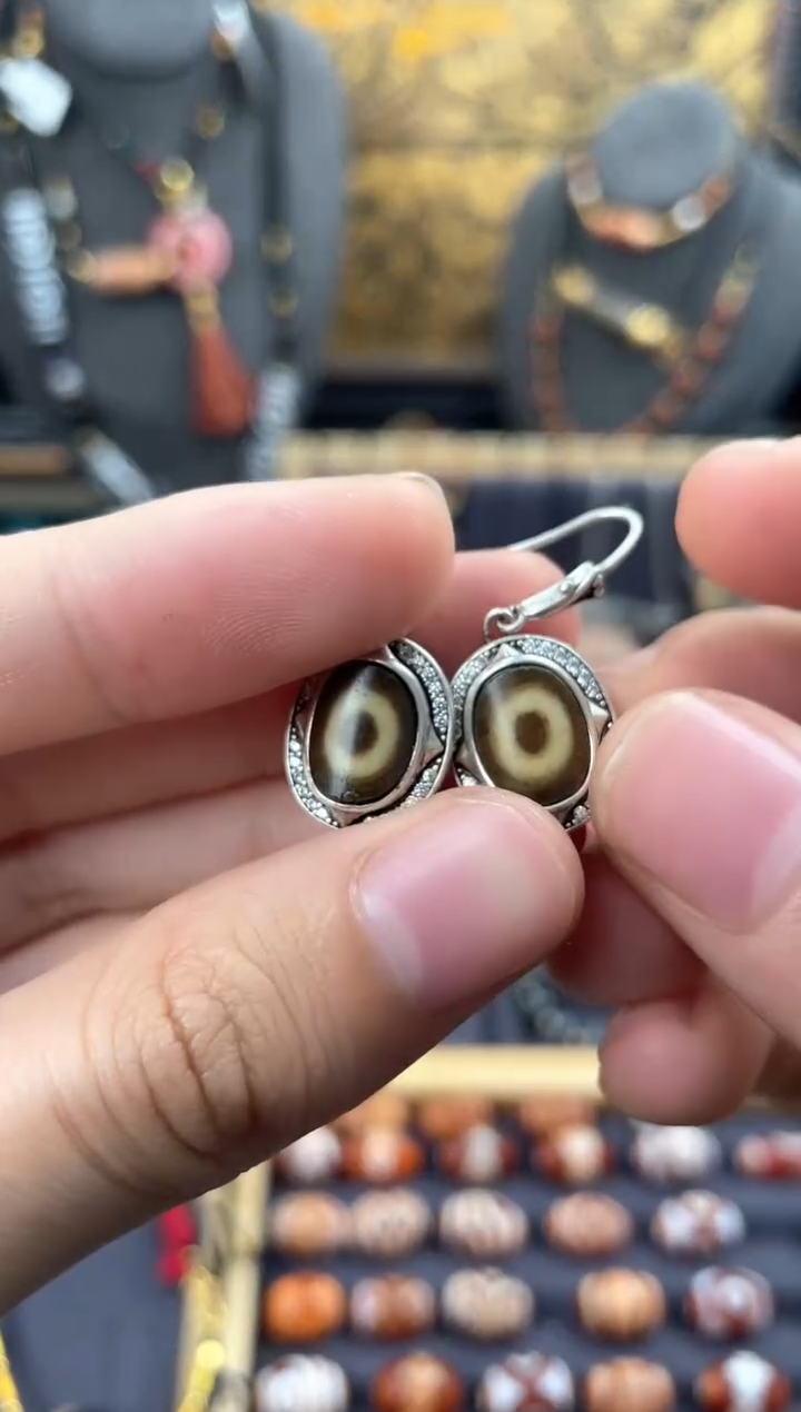 【闪购商品】玛瑙/玉髓颈饰银S925镶嵌上肯高品一眼耳钩