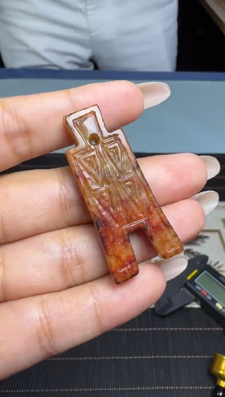 颈饰未镶嵌和田玉1